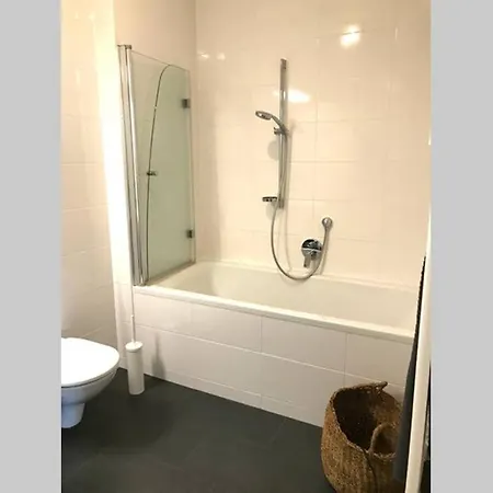 Skandi Lentia City Apartment