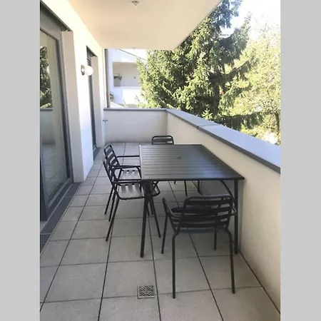 Skandi Lentia City Apartment *